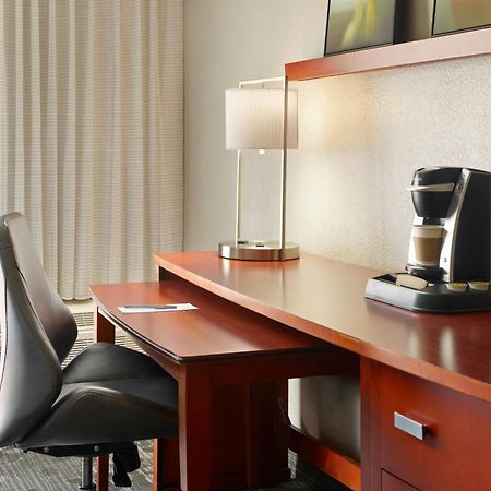 Courtyard By Marriott Atlanta Airport South/Sullivan Road College Park Exterior foto