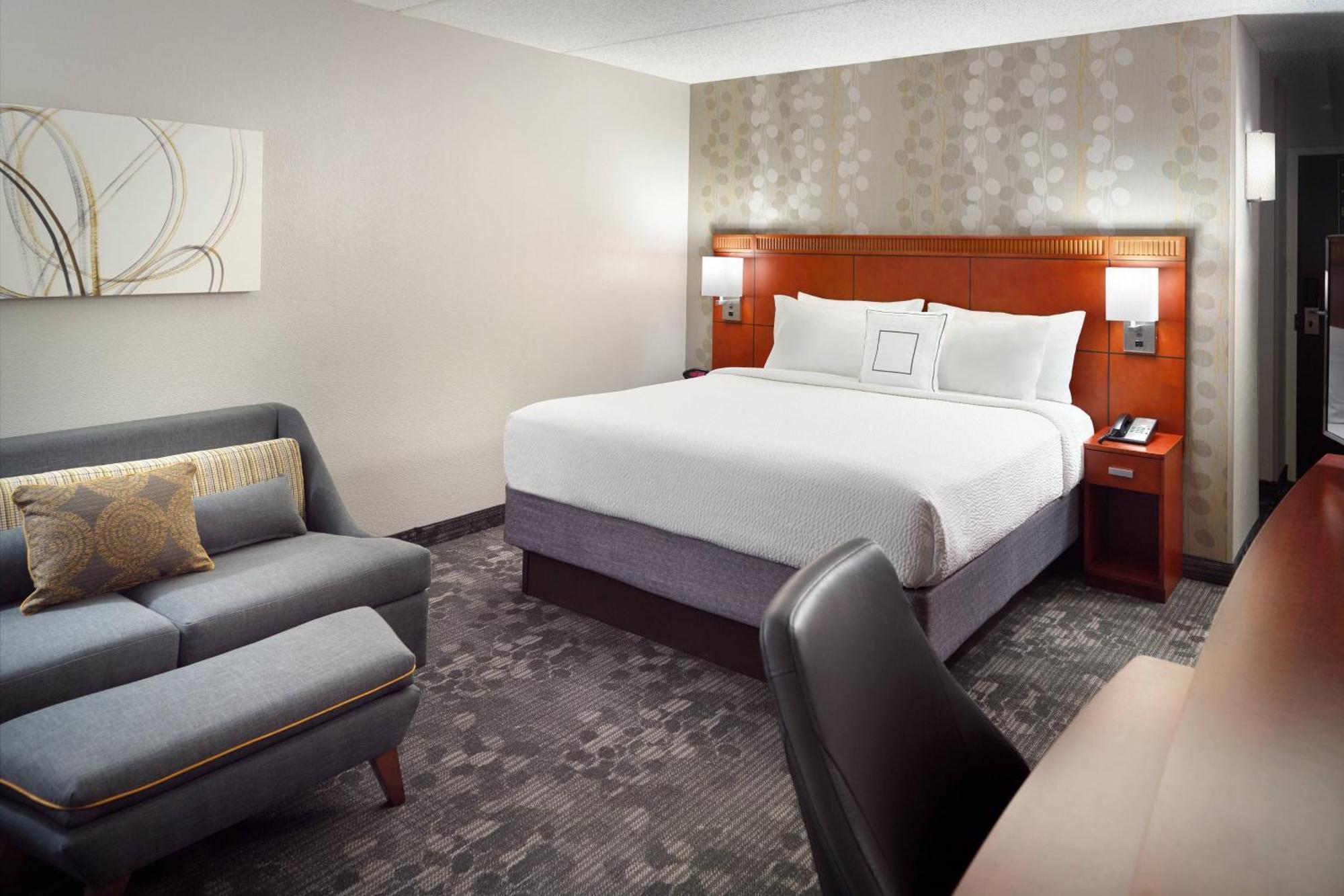 Courtyard By Marriott Atlanta Airport South/Sullivan Road College Park Exterior foto